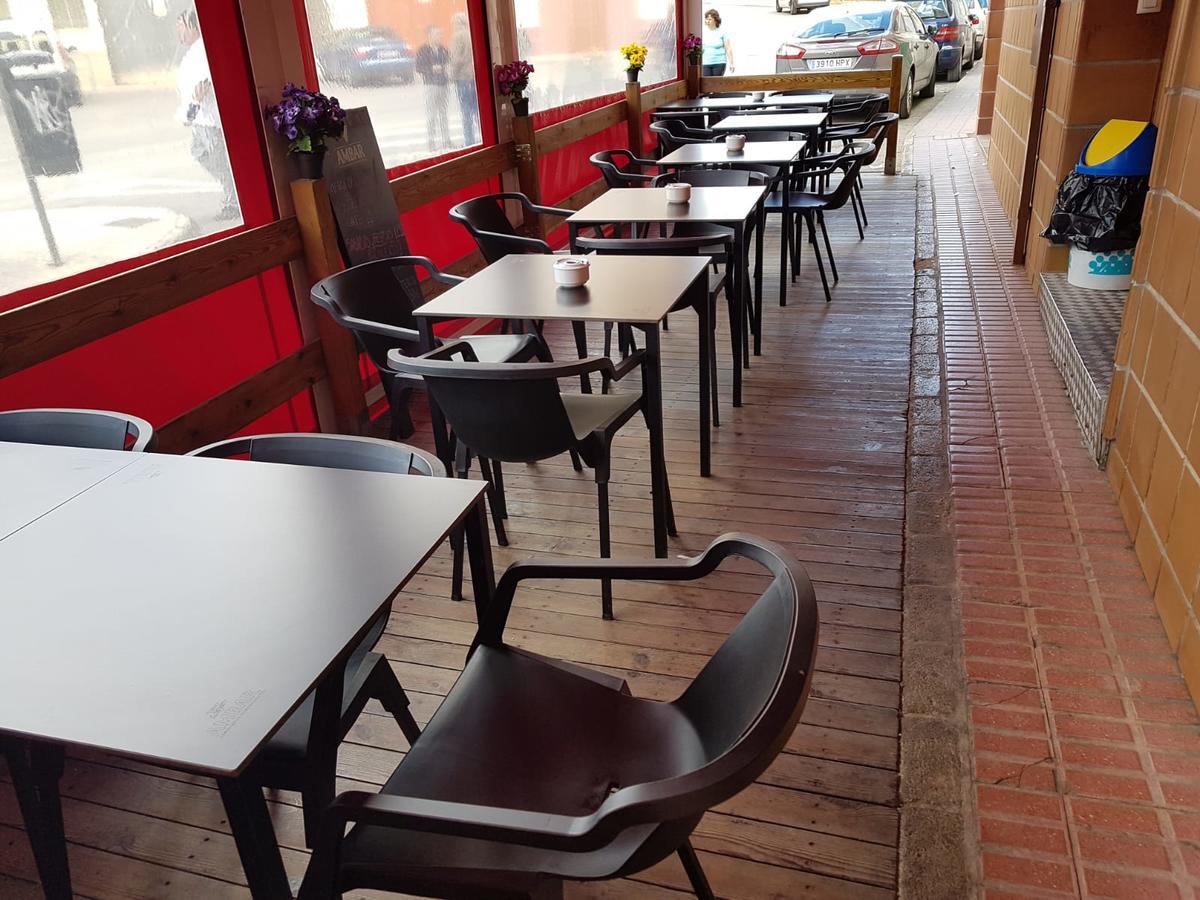 Hostal El Busto Teruel Buitenkant foto